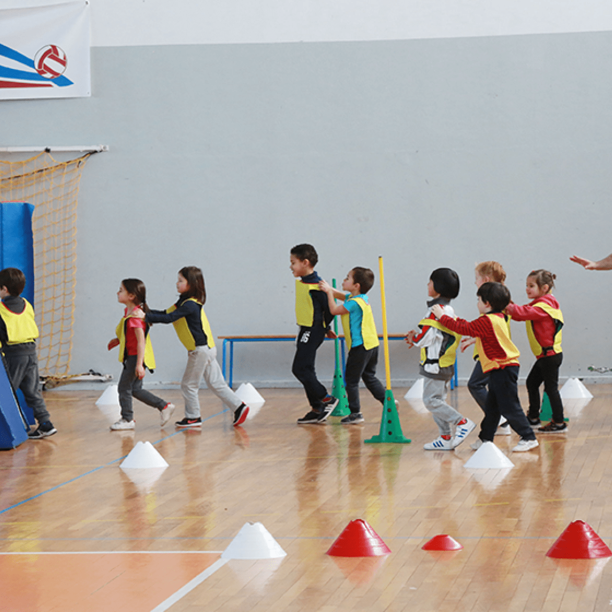 Le nouveau matériel de sport » École élémentaire publique de Saint
